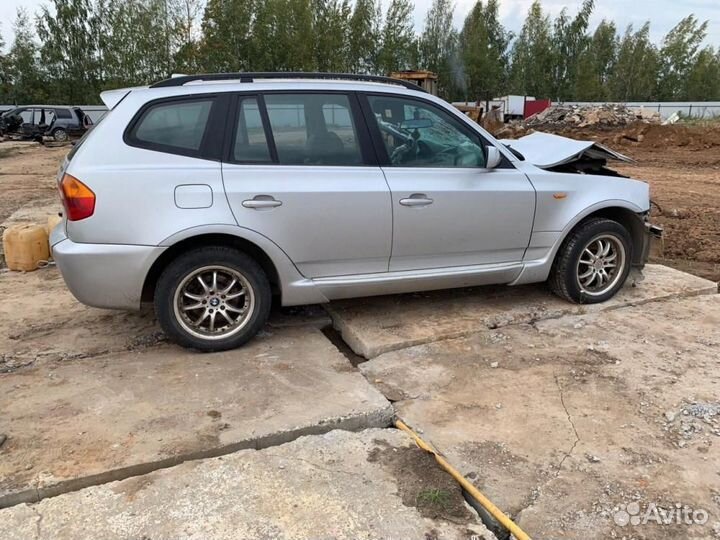 В разборе Bmw X3 e83 2004-2010