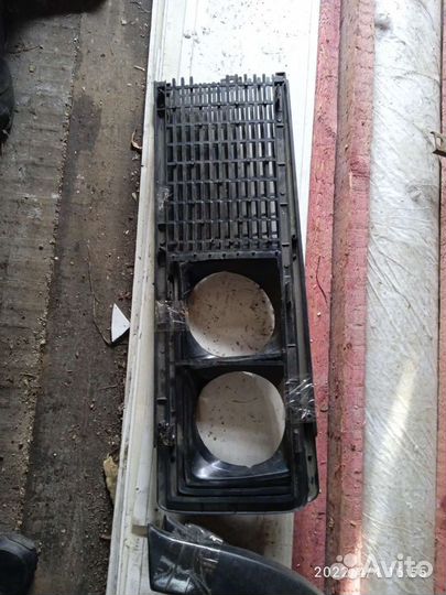 Решетка радиатора 2106