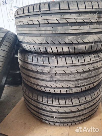 Колеса 245/40/19