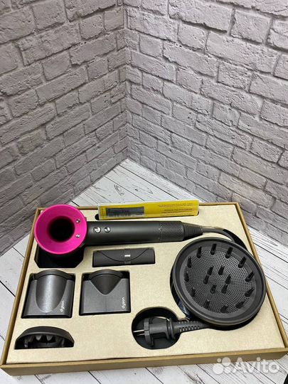 Фен Dyson Supersonic (Малайзия)