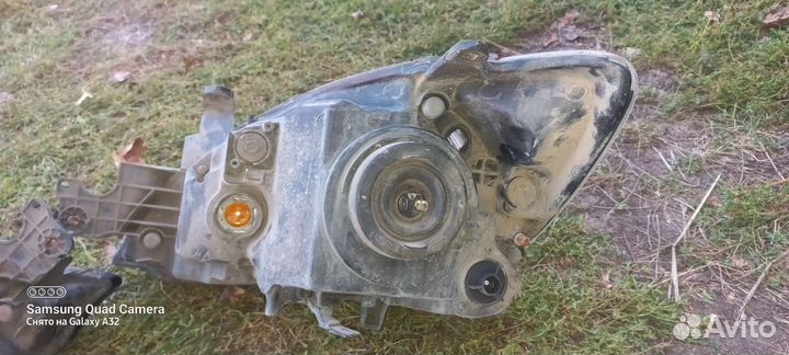 Фары на mitsubishi lancer 9