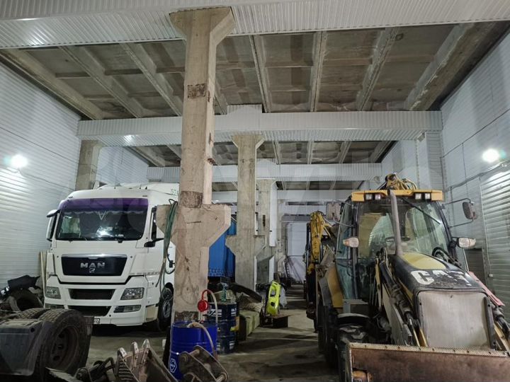 Отдельностоящее здание, 1380 кв.м