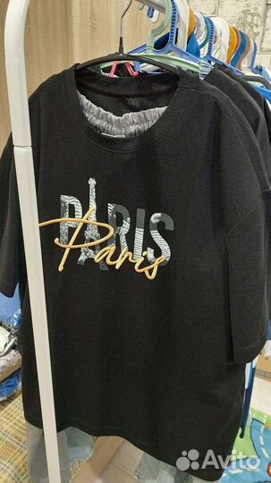 Спортивные костюм