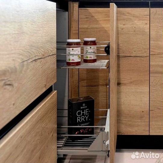 Угловой кухонный гарнитур современный