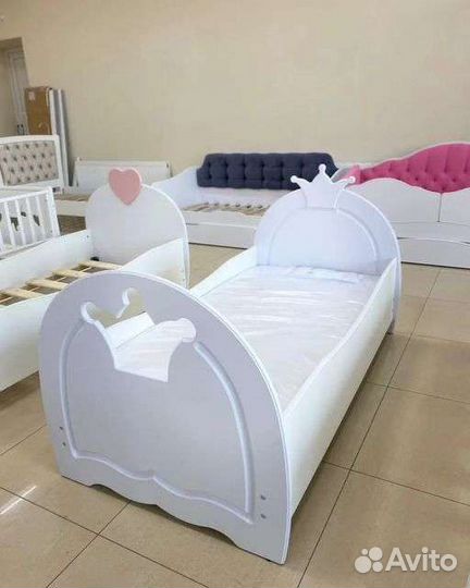 Кроватка детская