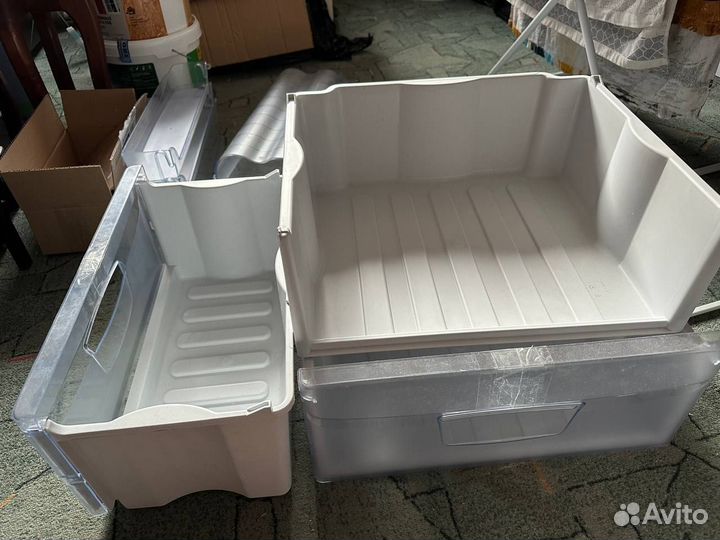 Холодильник indesit