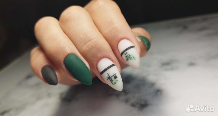 Снятие гель-лака с ногтей на руках