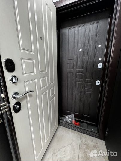 Дверь входная утепленная
