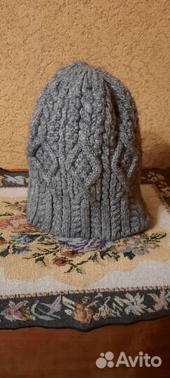 Шапка женская вязаная