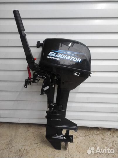 Мотор лодочный с лодкой