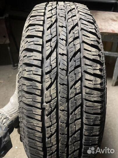 Yokohama Geolandar A/T G015 215/65 R16 98H