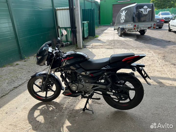Bajaj Pulsar 180 2020