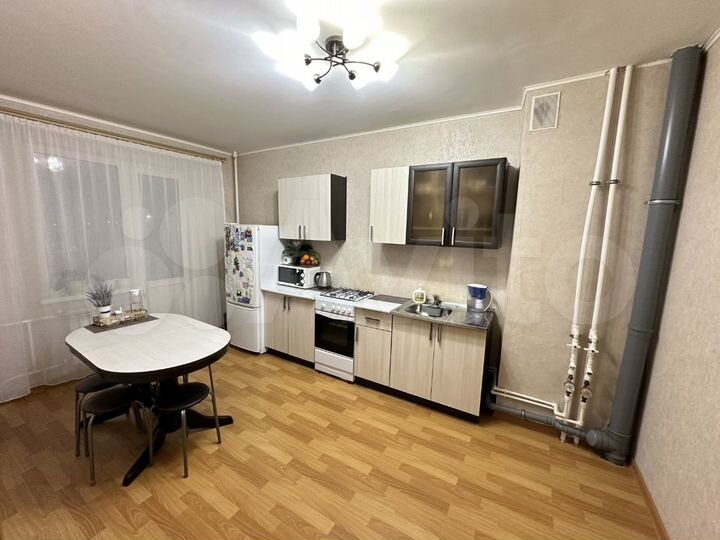 3-к. квартира, 68,4 м², 2/10 эт.