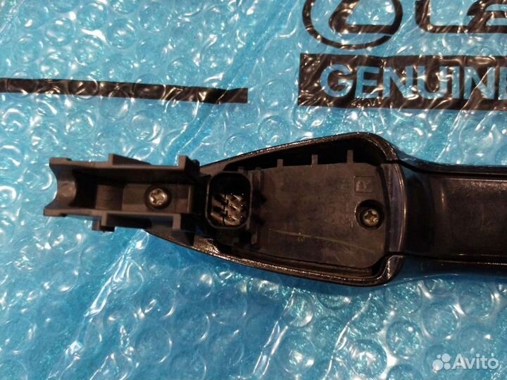 Ручка двери Lexus Es правая черная 2012-2018