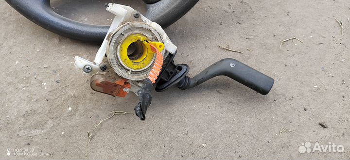 Запчасти на volvo s40