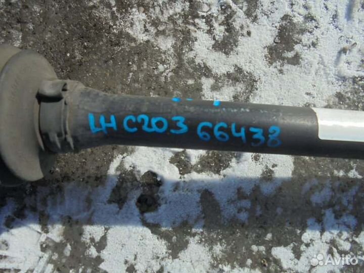 Привод задний левый Mercedes-Benz C180 W203