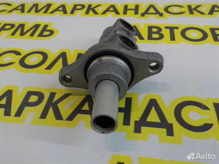 Цилиндр тормозной главный Mitsubishi Lancer 10 (C