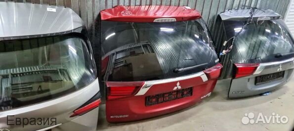 Крышка багажника Mitsubishi Outlander 3