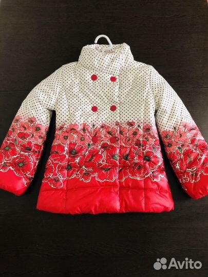 Куртки на девочку новые (от 2 до 5 лет)