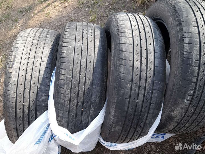 Nexen Roadian 571 235/60 R18 103H