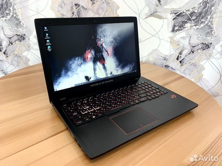 Asus Rog Strix i5 7300HQ/GTX 1050