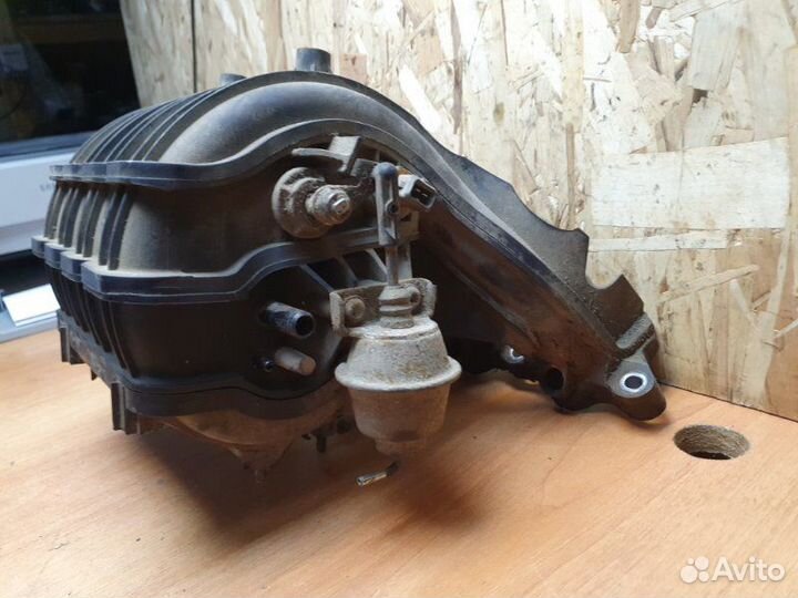 Впускной коллектор Chevrolet Aveo F14D3