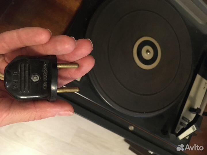 Радиола Мелодия 102