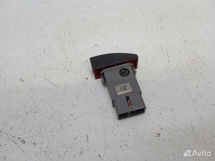 Кнопка аварийной сигнализации Chevrolet Lacetti