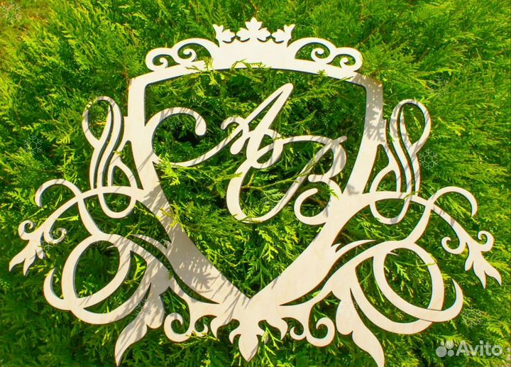 Монограмма на свадьбу (свадебный герб)