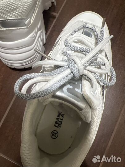 Кроссовки женские francesco bello