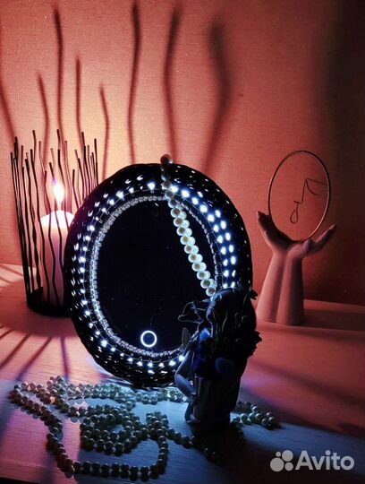 Зеркало настольноe