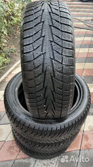 Hankook Winter I'Cept IZ2 205/50 R17