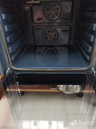 Духовой шкаф