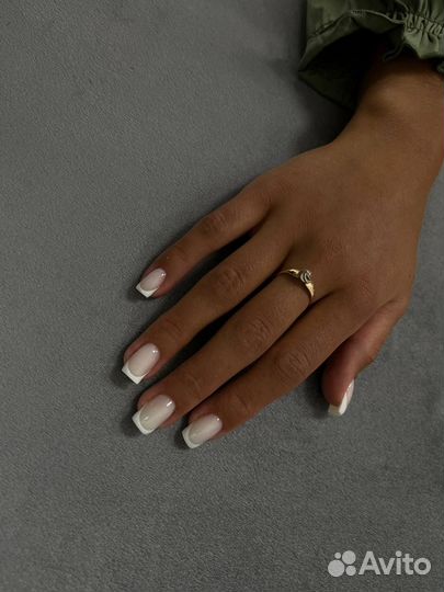 Маникюр / педикюр / наращивание ногтей