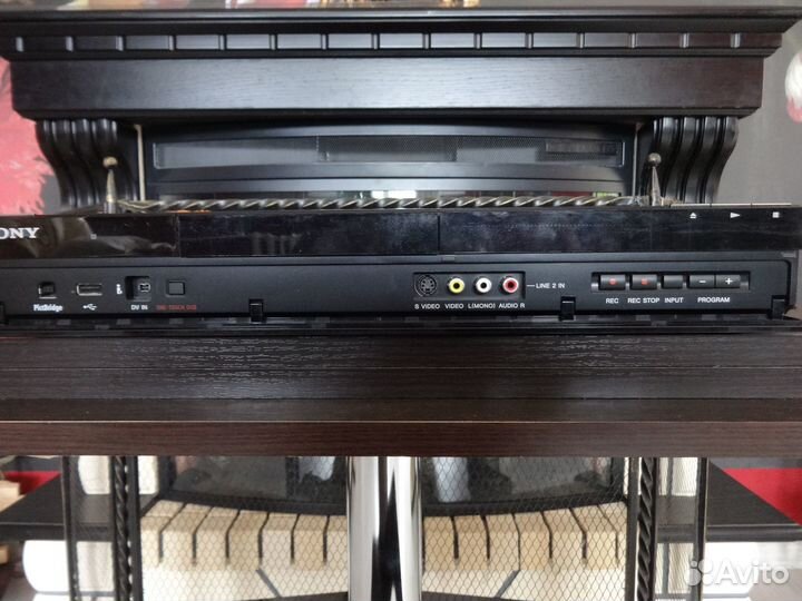 Рекордер Sony в состоянии абсолютно новой вещи