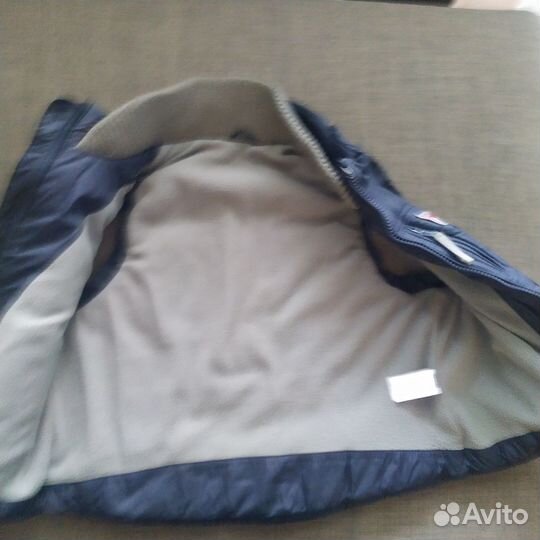 Продам жилетку на мальчика M&S