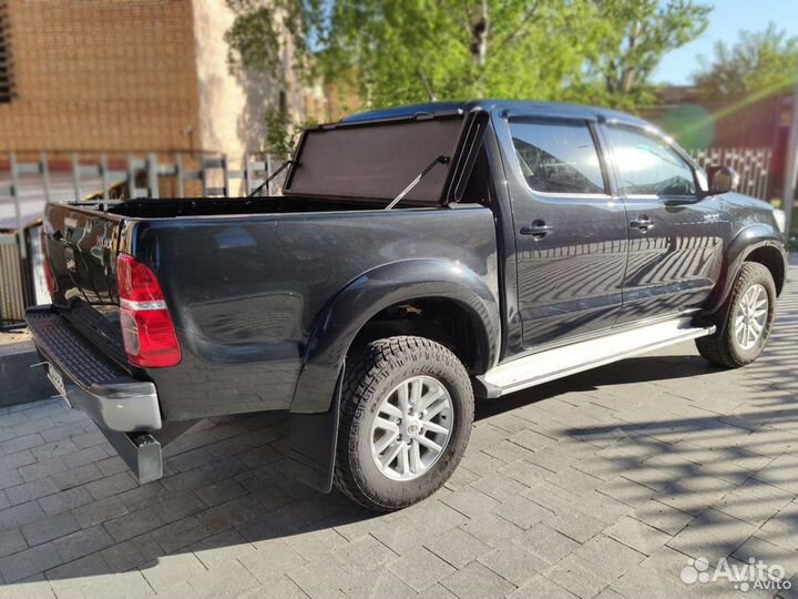 Крышка HAL 4 секции Тойота Хайлюкс Виго 2005+