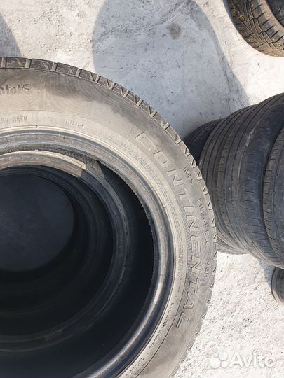 Continental ComfortContact - 5 215/65 R16