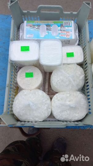 Продаю молоко и молочную продукцию