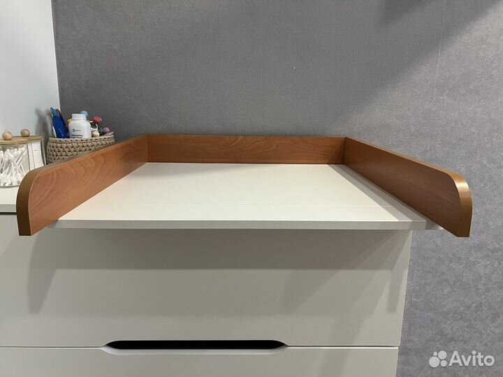 Доска для пеленания на комод