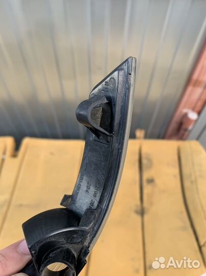 Повторитель правого зеркала Ford Focus Mondeo