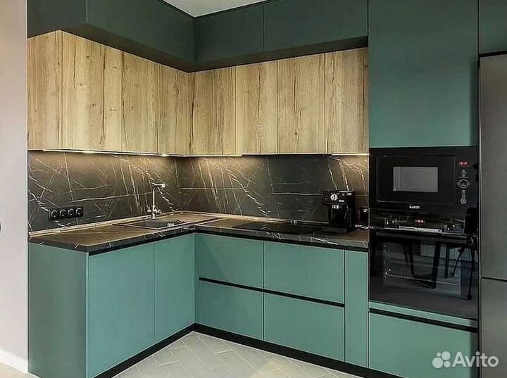 Кухонный гарнитур 