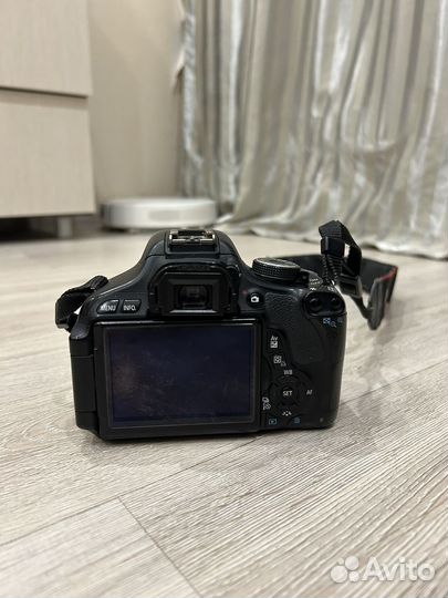 Зеркальный фотоаппарат canon 600d