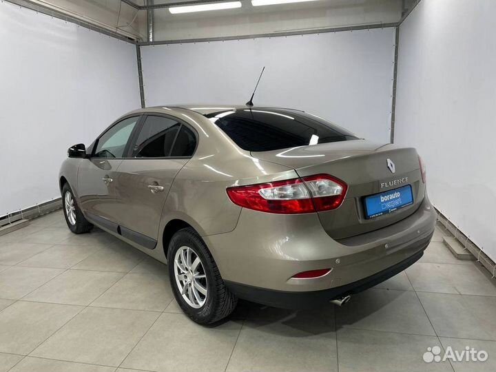 Renault Fluence 1.6 AT, 2010, 153 328 км