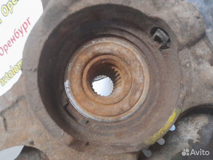 Кулак поворотный передний правый Geely Mk LG1