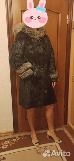 Шуба из нутрии с песцом