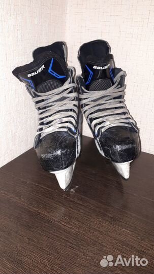 Коньки хоккейные