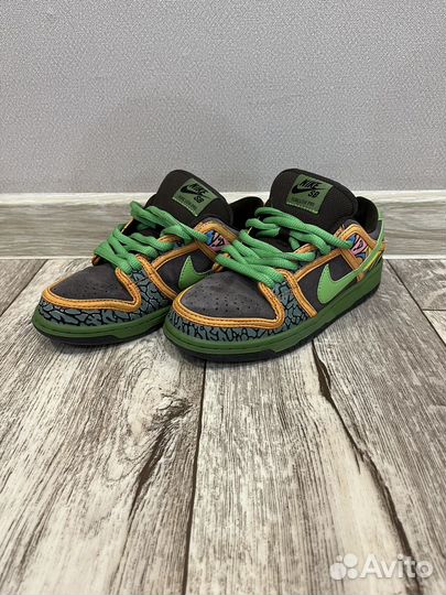 Кроссовки Nike SB Dunk Low De La Soul