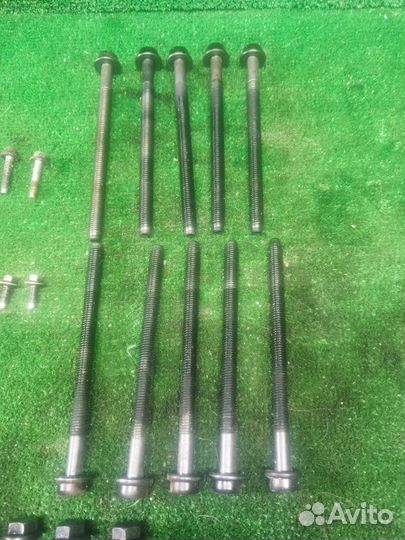 Болт двигателя Ford Focus 2 1.6Л 115 Л.С