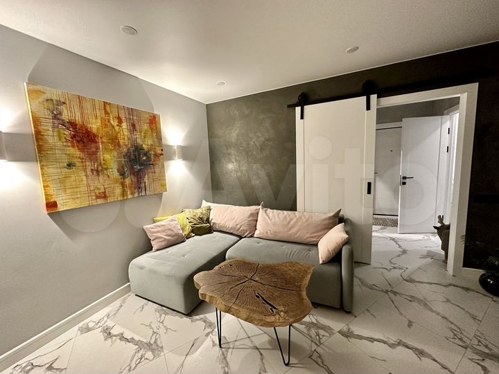 2-к. квартира, 40 м², 7/16 эт.